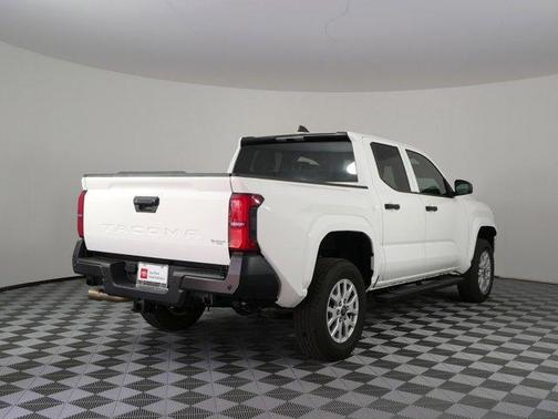 Ice 2024 Toyota Tacoma SR