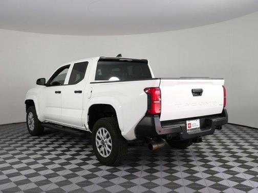 Ice 2024 Toyota Tacoma SR