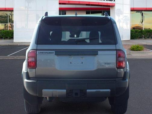 2025 Toyota Land Cruiser Base