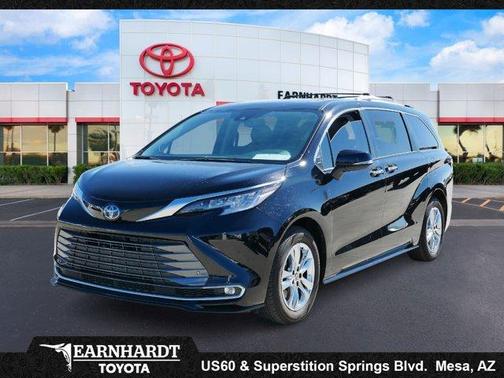 2022 Toyota Sienna Limited