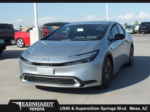 2026 Toyota Prius Plug-In Hybrid SE