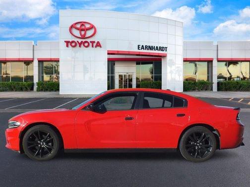 2017 Dodge Charger SE