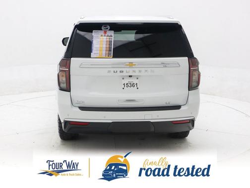 2023 Chevrolet Suburban LT