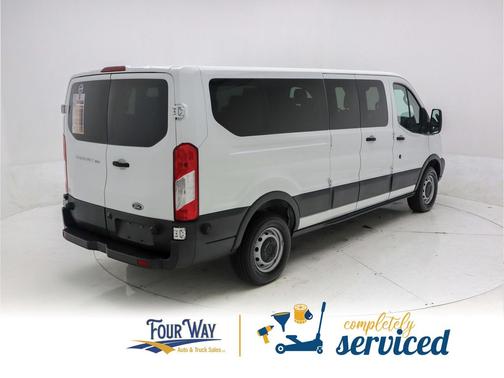 Oxford White 2016 Ford Transit-350 XL