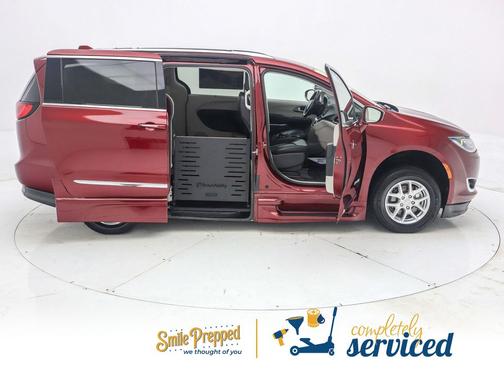 2019 Chrysler Pacifica Touring L