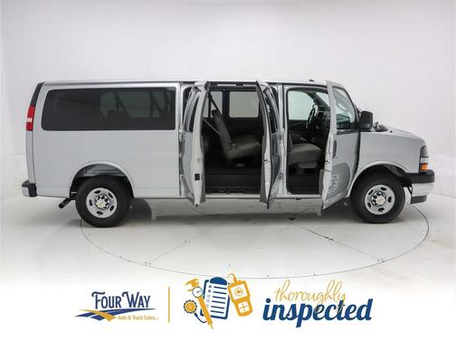 2025 Chevrolet Express 3500 RWD 3500 Extended Wheelbase LT