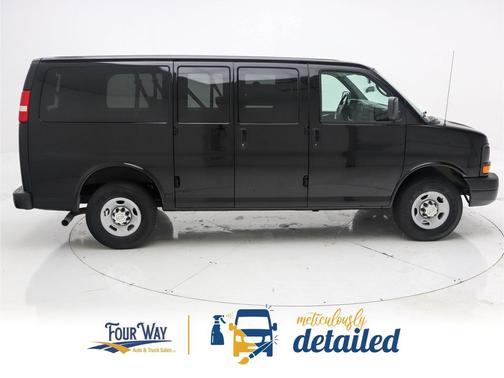 2013 Chevrolet Express 2500 LS