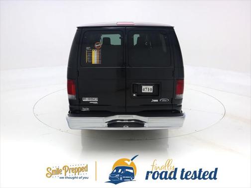 2012 Ford E350 Super Duty XL