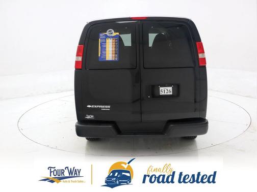 2013 Chevrolet Express 2500 LS