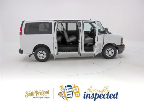 2017 Chevrolet Express 2500 LS