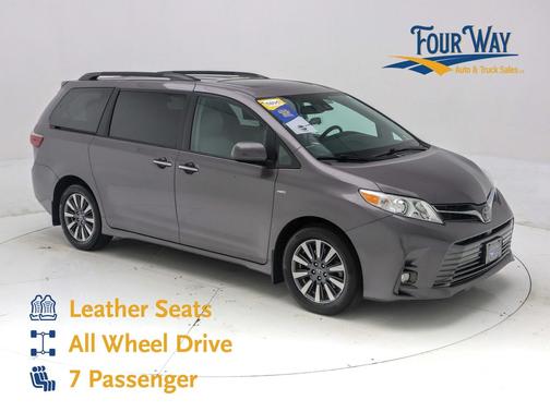 2020 Toyota Sienna XLE