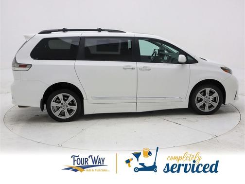 2018 Toyota Sienna SE Premium
