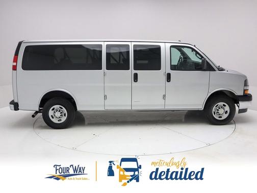 Silver Ice Metallic 2022 Chevrolet Express 3500 RWD 3500 Extended Wheelbase LS