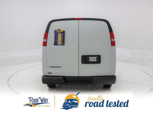 2024 Chevrolet Express 2500 RWD 2500 Regular Wheelbase WT