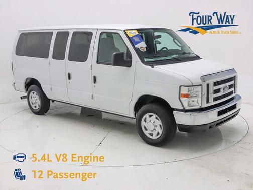 2011 Ford E350 Super Duty XLT