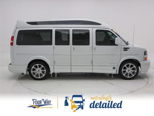 2017 GMC Savana 2500 Work Van