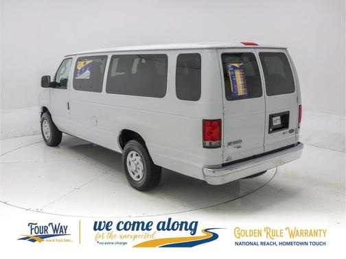 2014 Ford E350 Super Duty XLT