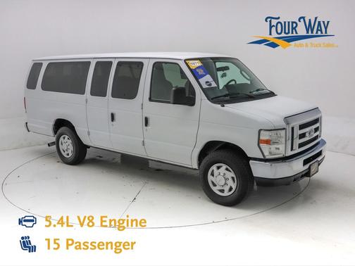 2014 Ford E350 Super Duty XLT