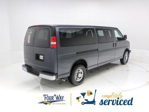 2017 Chevrolet Express 3500 LT