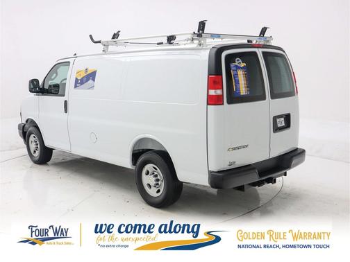 2025 Chevrolet Express 2500 RWD 2500 Regular Wheelbase WT