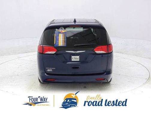 2020 Chrysler Voyager LX