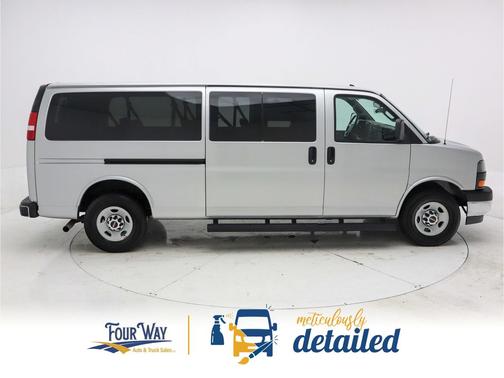 2018 GMC Savana 3500 LT