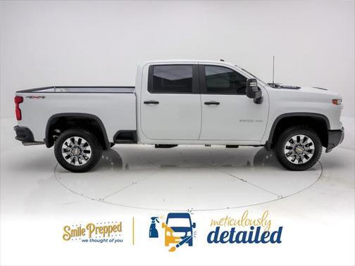 2024 Chevrolet Silverado 2500 Custom