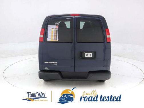 2014 Chevrolet Express 2500 LS