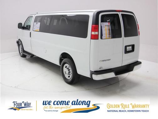 Summit White 2019 Chevrolet Express 3500 LT