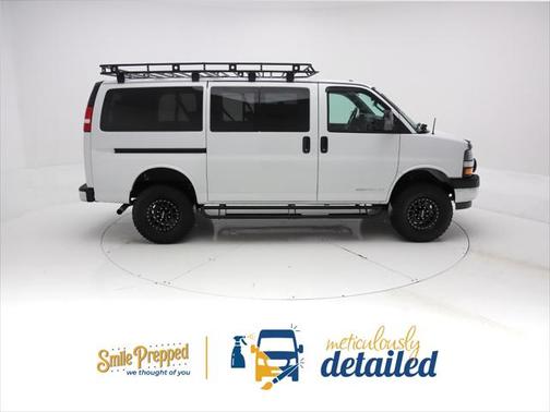 2018 Chevrolet Express 3500 LT