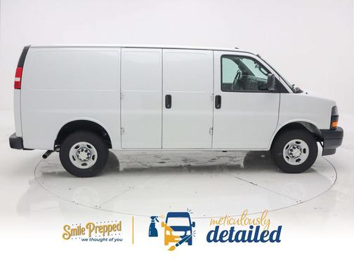 2024 Chevrolet Express 2500 RWD 2500 Regular Wheelbase WT