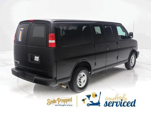 2015 Chevrolet Express 2500 LS