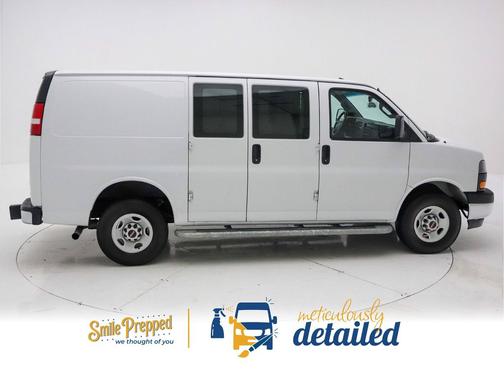 2022 GMC Savana 2500 Work Van