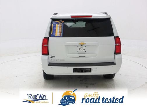 2016 Chevrolet Suburban LS