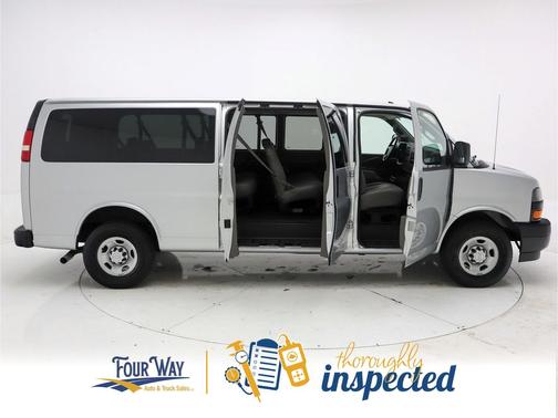 2018 Chevrolet Express 3500 LS