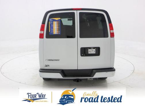 2018 Chevrolet Express 3500 LT