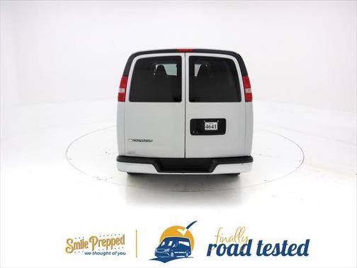 2018 Chevrolet Express 3500 LT