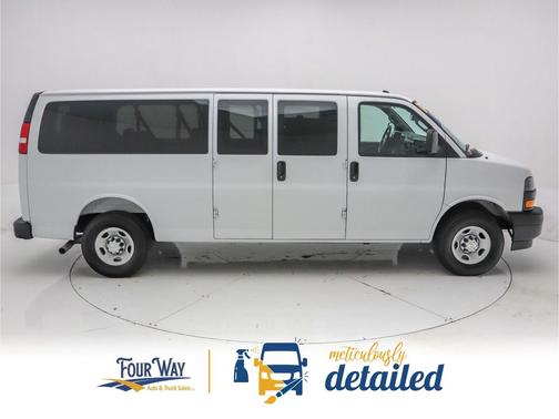 2025 Chevrolet Express 3500 RWD 3500 Extended Wheelbase LS