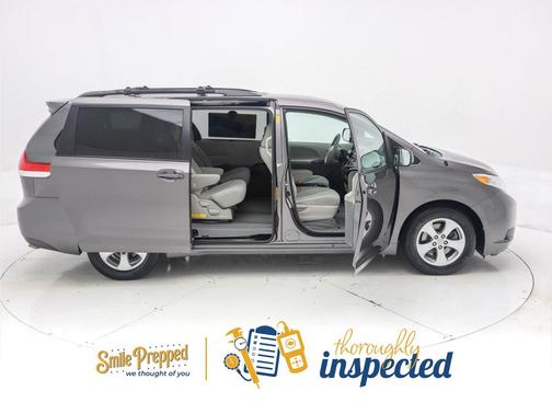 2014 Toyota Sienna LE