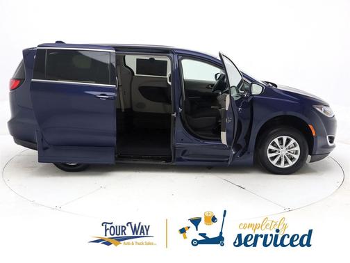 2019 Chrysler Pacifica Touring Plus