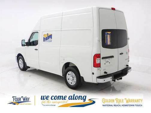 2021 Nissan NV Cargo NV3500 HD S V8