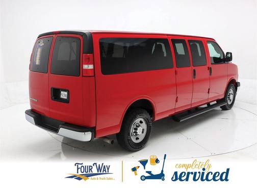 2017 Chevrolet Express 3500 LT