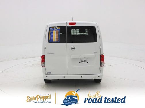 2020 Nissan NV200 SV