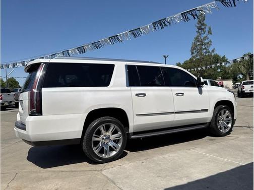 2016 Cadillac Escalade ESV Luxury