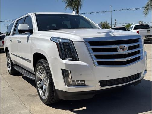 2016 Cadillac Escalade ESV Luxury