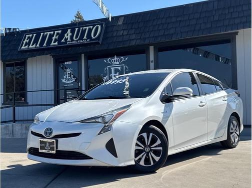 2017 Toyota Prius One