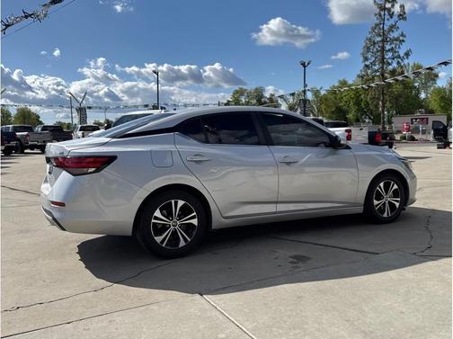 2022 Nissan Sentra SV
