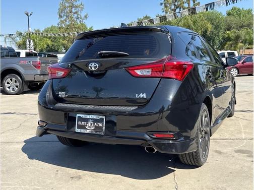 2017 Toyota Corolla iM Base