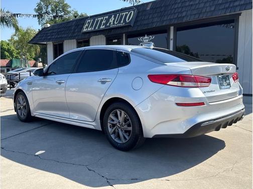2020 Kia Optima LX