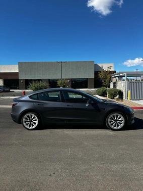 2022 Tesla Model 3 Standard Range